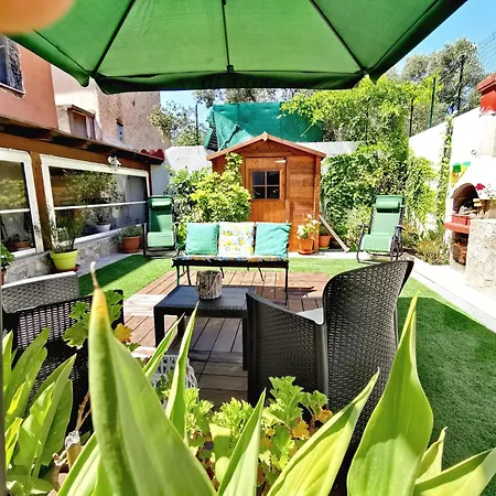 Lux Guest house