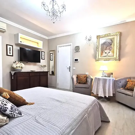 Guest house Lux Olbia
